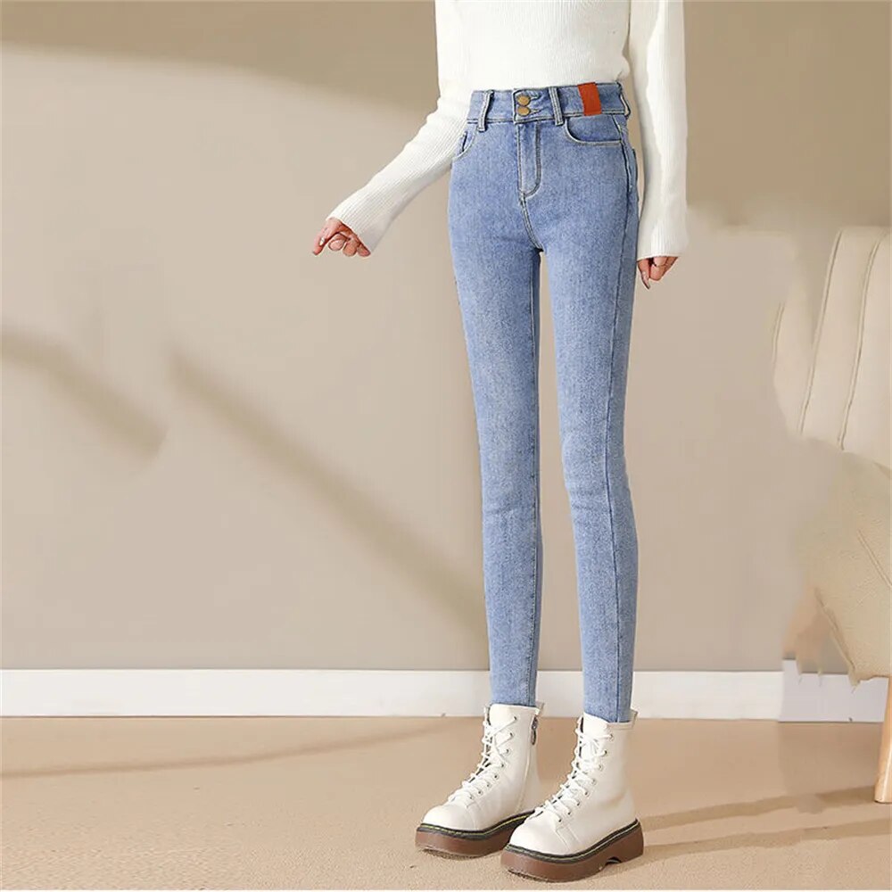 Jeans Feminino de Cintura Média e Comprimento no Tornozelo com | Ideais para o Dia a Dia